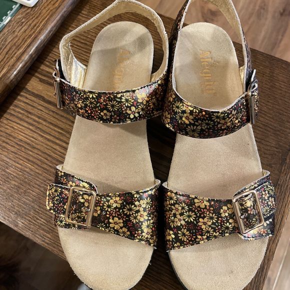 Alegria By PG Lite Sandals Womens 41 Morgyn Strappy Gold Flowery - Picture 3 of 11